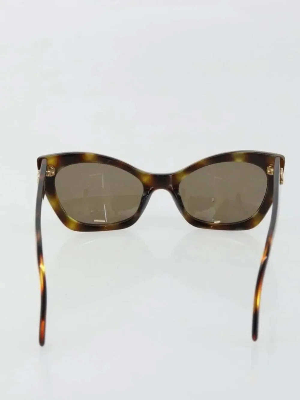 CHANEL brand	chanel color	brown